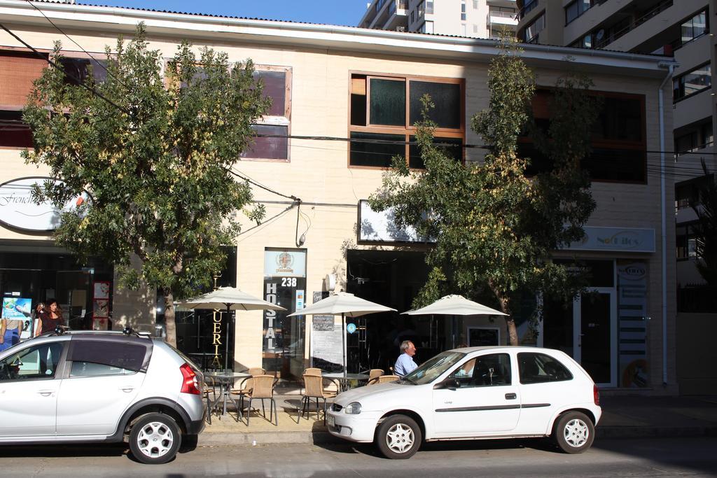 Hostal Lacroix Виня дел Мар Екстериор снимка