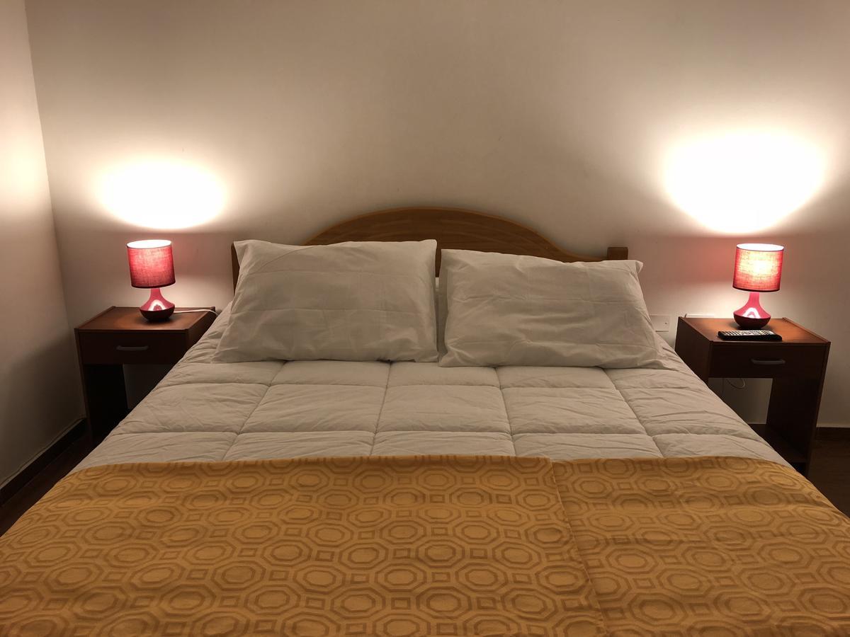 Hostal Lacroix Виня дел Мар Екстериор снимка