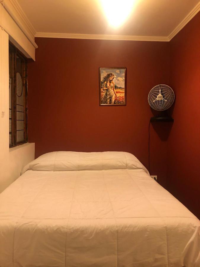 Hostal Lacroix Виня дел Мар Екстериор снимка