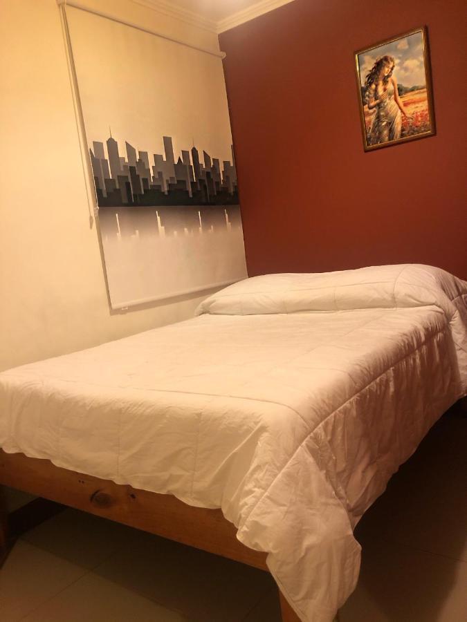 Hostal Lacroix Виня дел Мар Екстериор снимка